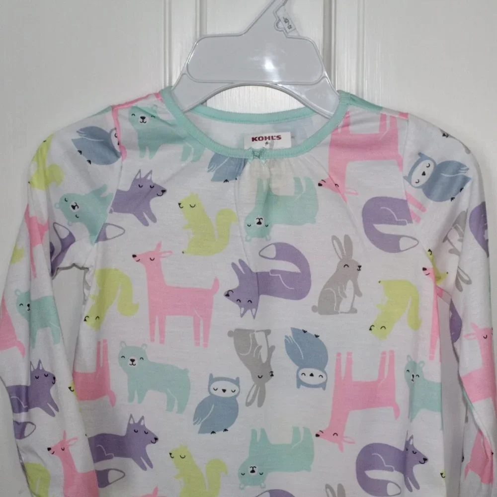 Carter's girls 3T nightgown